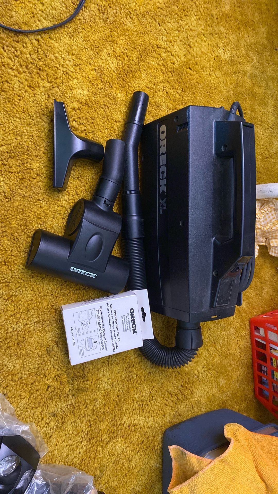 Oreck XL Handheld Vacuum Almost New