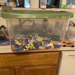 TUB OF LEGOS