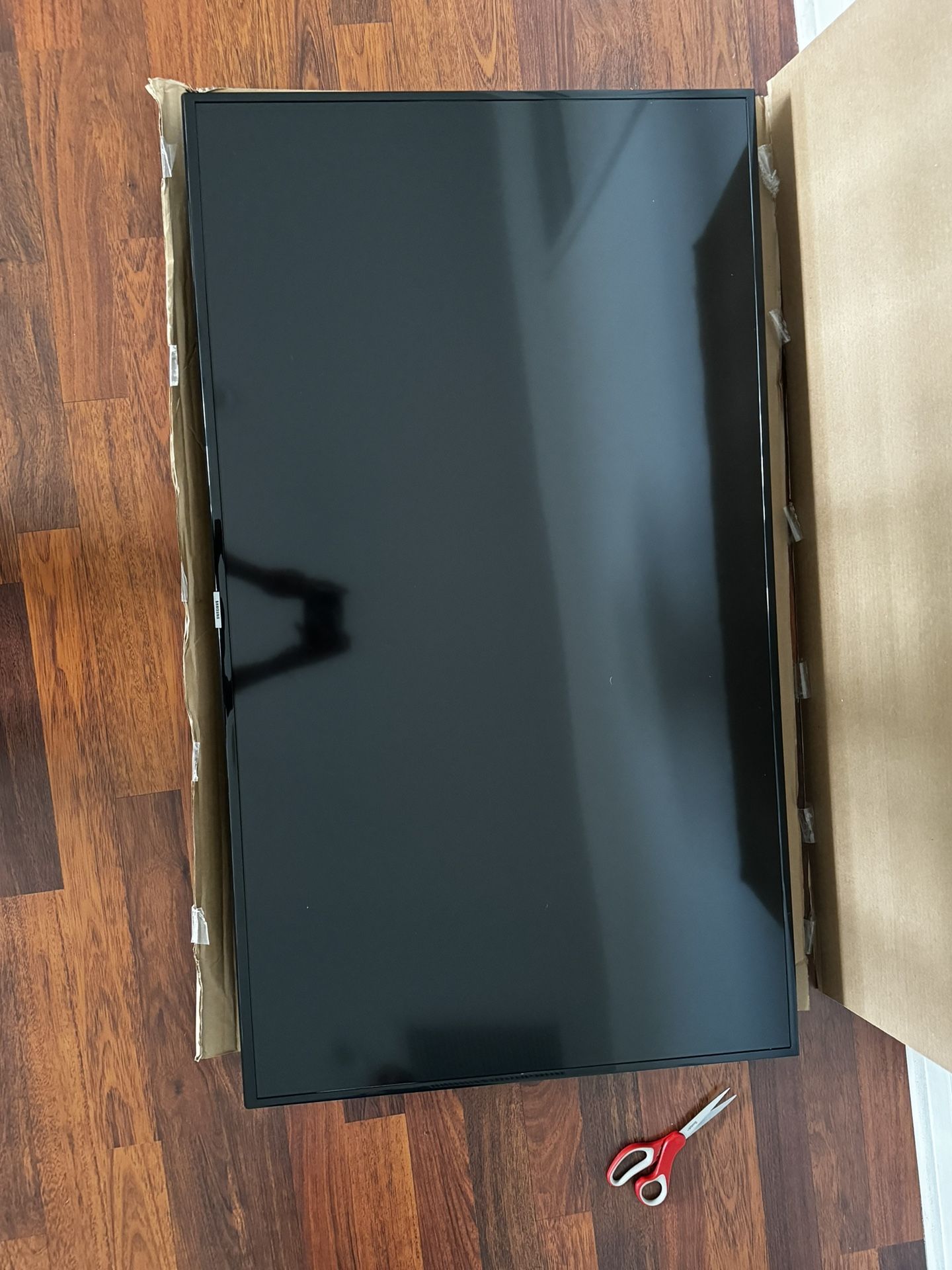 55” Samsung NU6900 smart 4K UHD TV