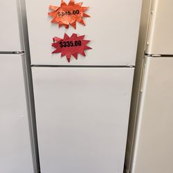 Hotpoint Apartment Size Refrigerator