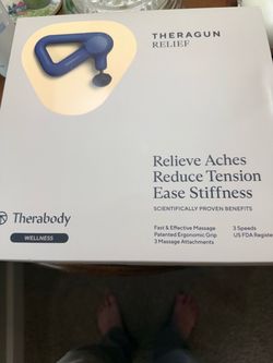 Theragun 3 different heads massager