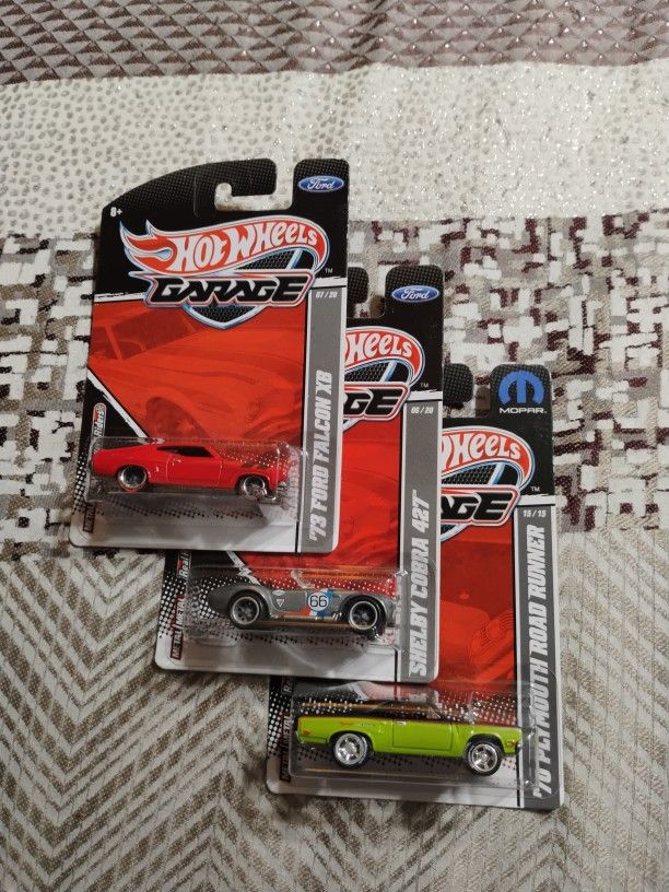 Hot Wheels Garage