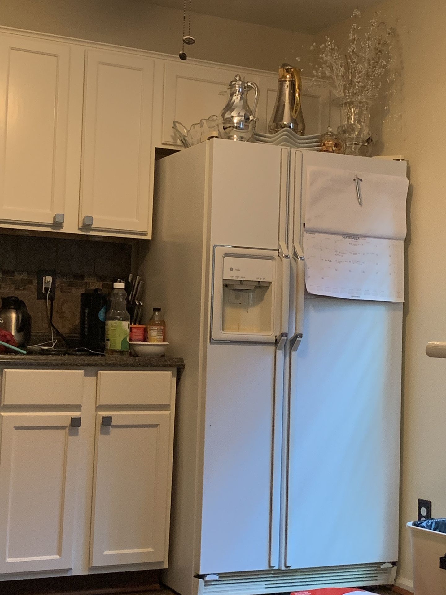 GE REFRIGERATOR- working condition