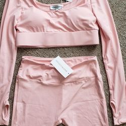 Size L activewear Set New With Tags