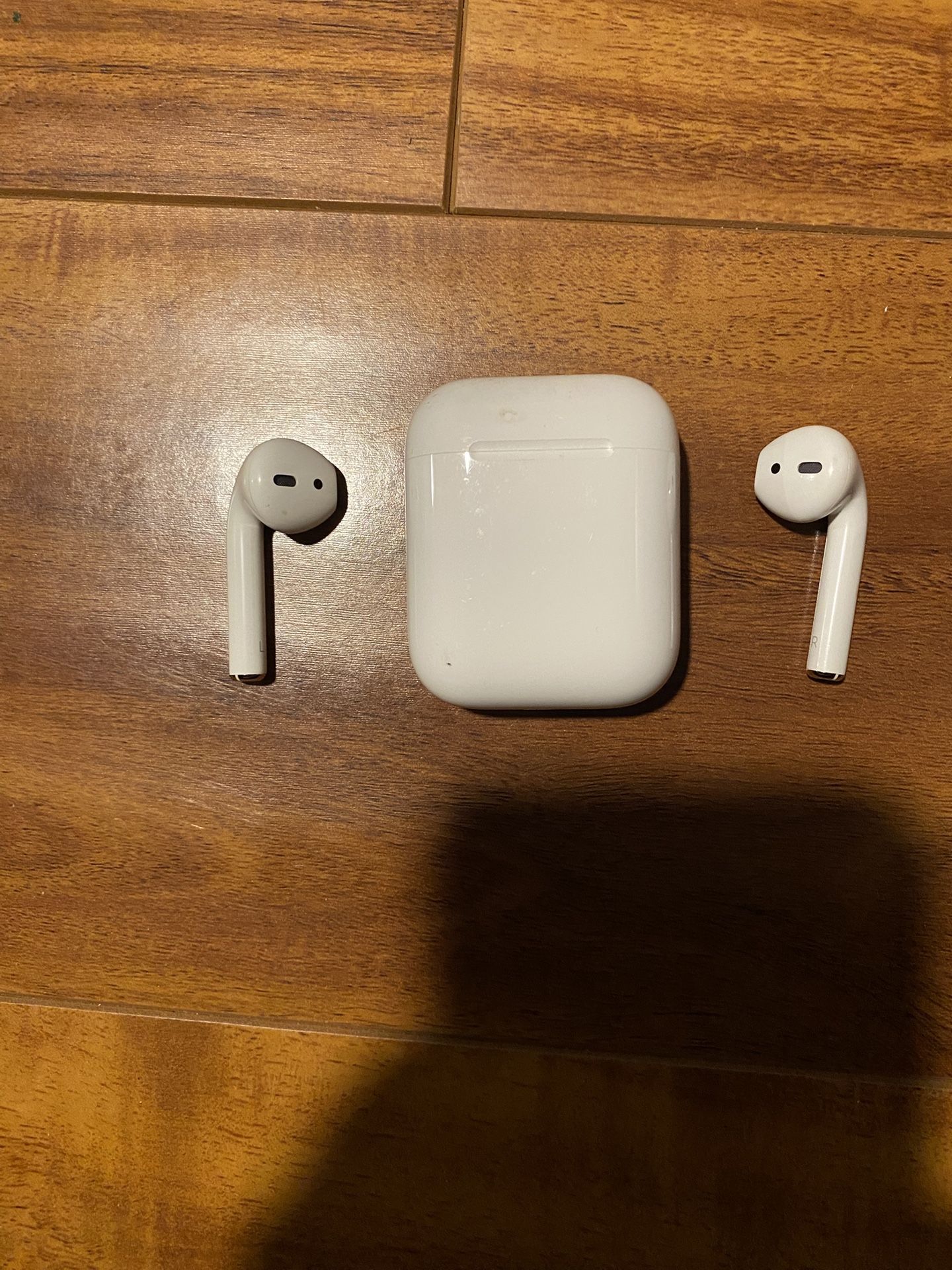 AirPods 1st Generation 