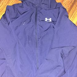 Under armour jacket size Small