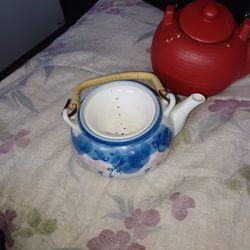 2 Japanese Style Teapots