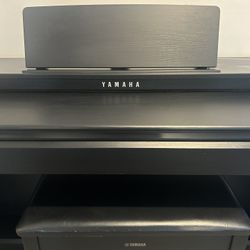 Yamaha Clavnova Electric Piano 
