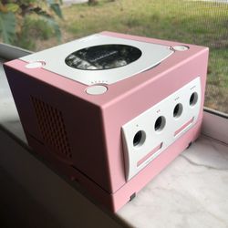 Nintendo GameCube • Retro Console.