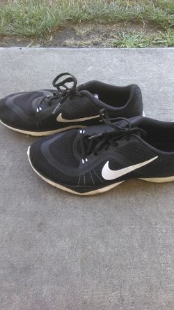 Nike women's shoes size 8