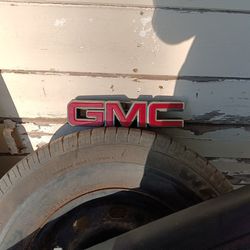 Front Emblem For 1988 To 2002 GMC
