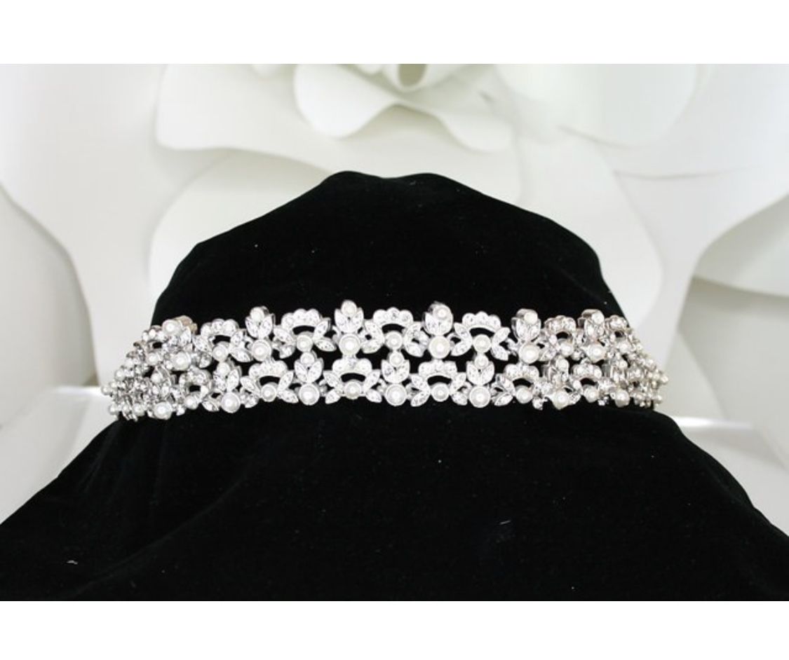 Floral Pearl Tiara