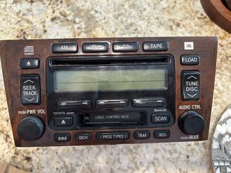 Toyota Avalon 2000 Radio