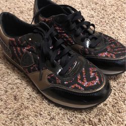 Brand New Sketchers Shoes With Gold Trim
