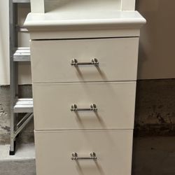 Custom Closet Shelves - Ready To Install! 