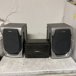 1 Bose And 2 Iawa Speakers 