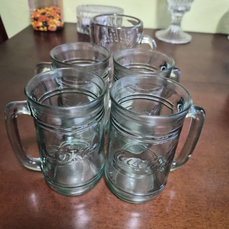 5 Coca Cola Mugs 