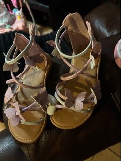 Little girls shoes