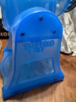 Pampered Chef Blue Ice Shaver