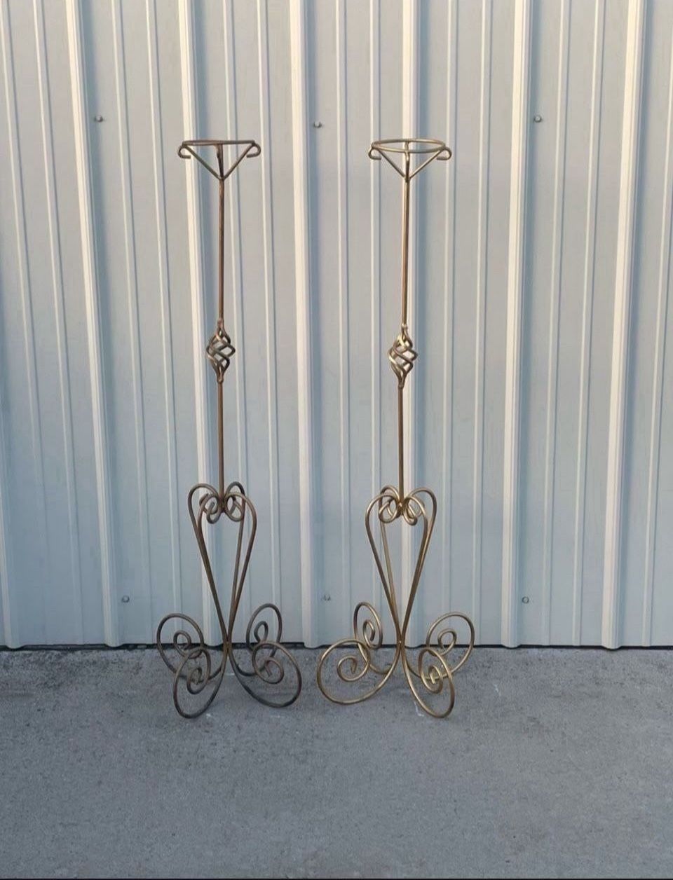 Beautiful Set Of 2 Pillar Stands
