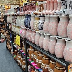 💥💐Talavera Flower Vase 💐💥( Price Vary) Talavera & Clay Pottery Store 12031 Firestone Blvd Norwalk Ca 90650 Instagram @casaxartesanal 