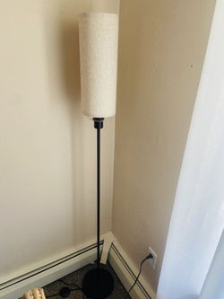 Floor lamp
