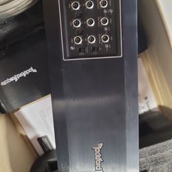 Rockford Fosgate Amp