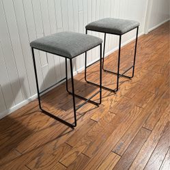Counter High Stools