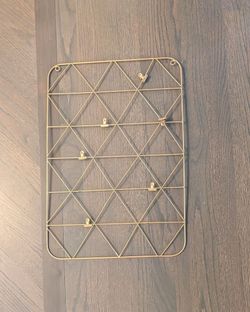 Gold Geometric Wire Wall Memo Grid / Photo Board (approx. 14.5" x 21")