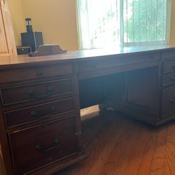 Executive Desk 
