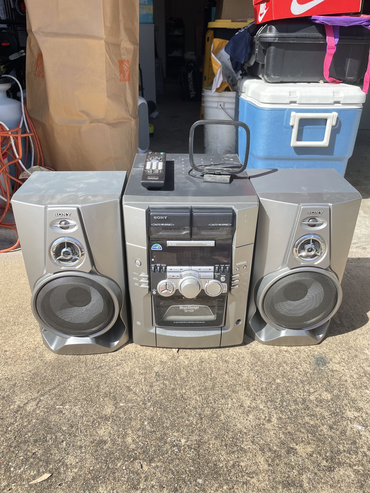 SONY HCD-M100 50+1 CD CHANGER 2 CASSETTE COMPACT HI-FI STEREO SYSTEM