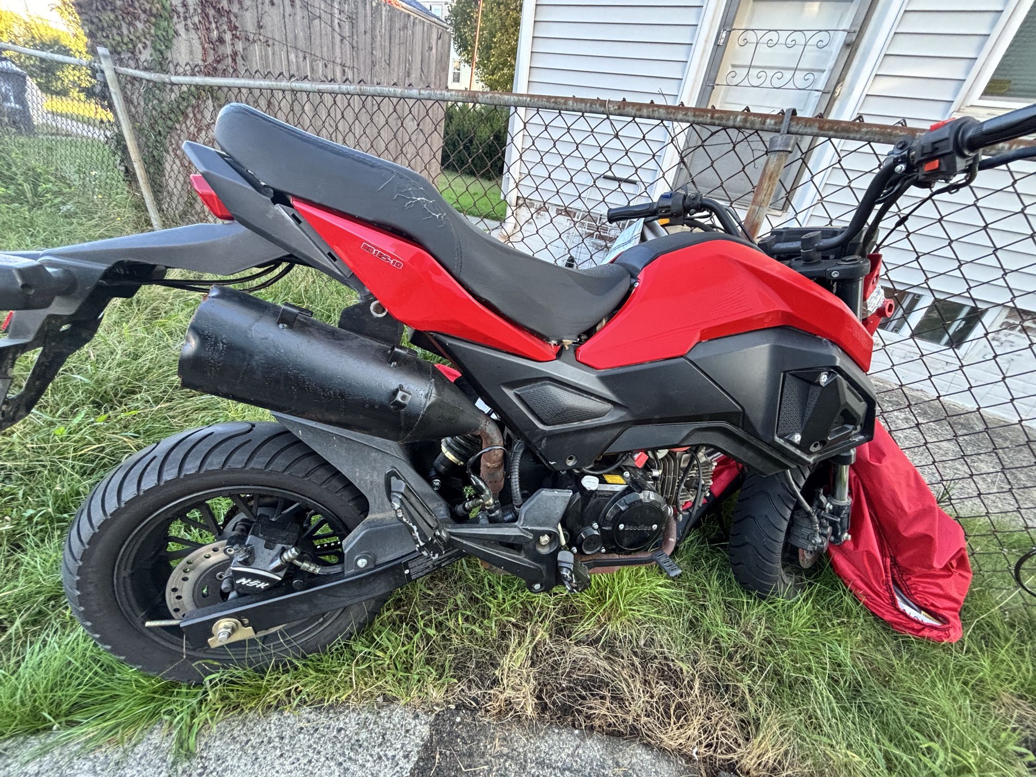 Boom Vader Hellcat Dual Sport