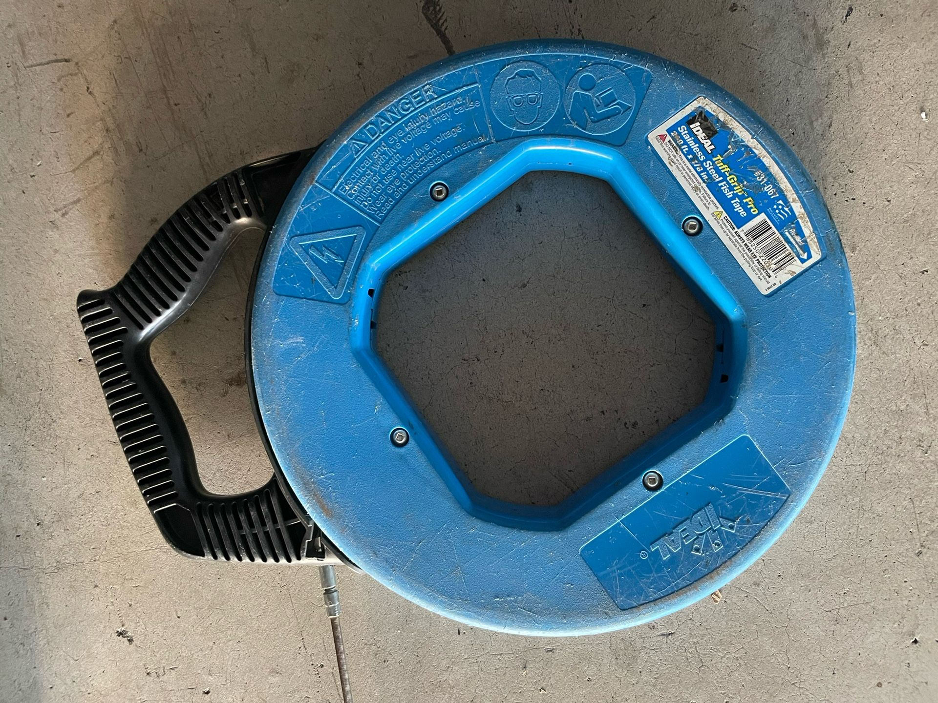 IDEAL Tuff Grip Pro Stainless Steel Fish Tape