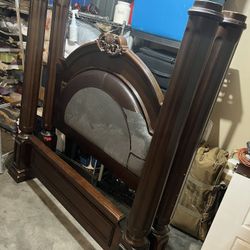 Free Bed with the board also