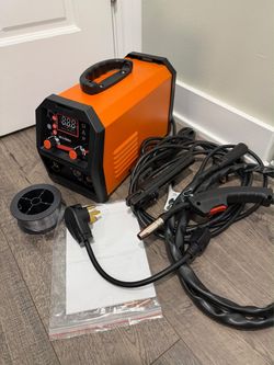 Professional MIG Welder