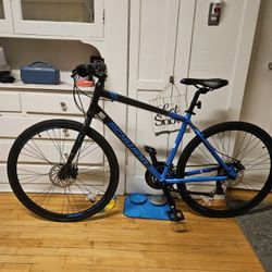 New! Schwinn Circuit Hybrid Bike 