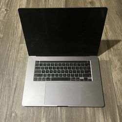 2019 MacBook Pro With Touch Bar