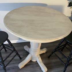 pub table and chairs 