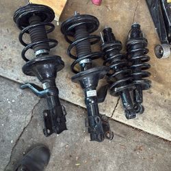 Honda Crv   2006 OEM  Shocks    