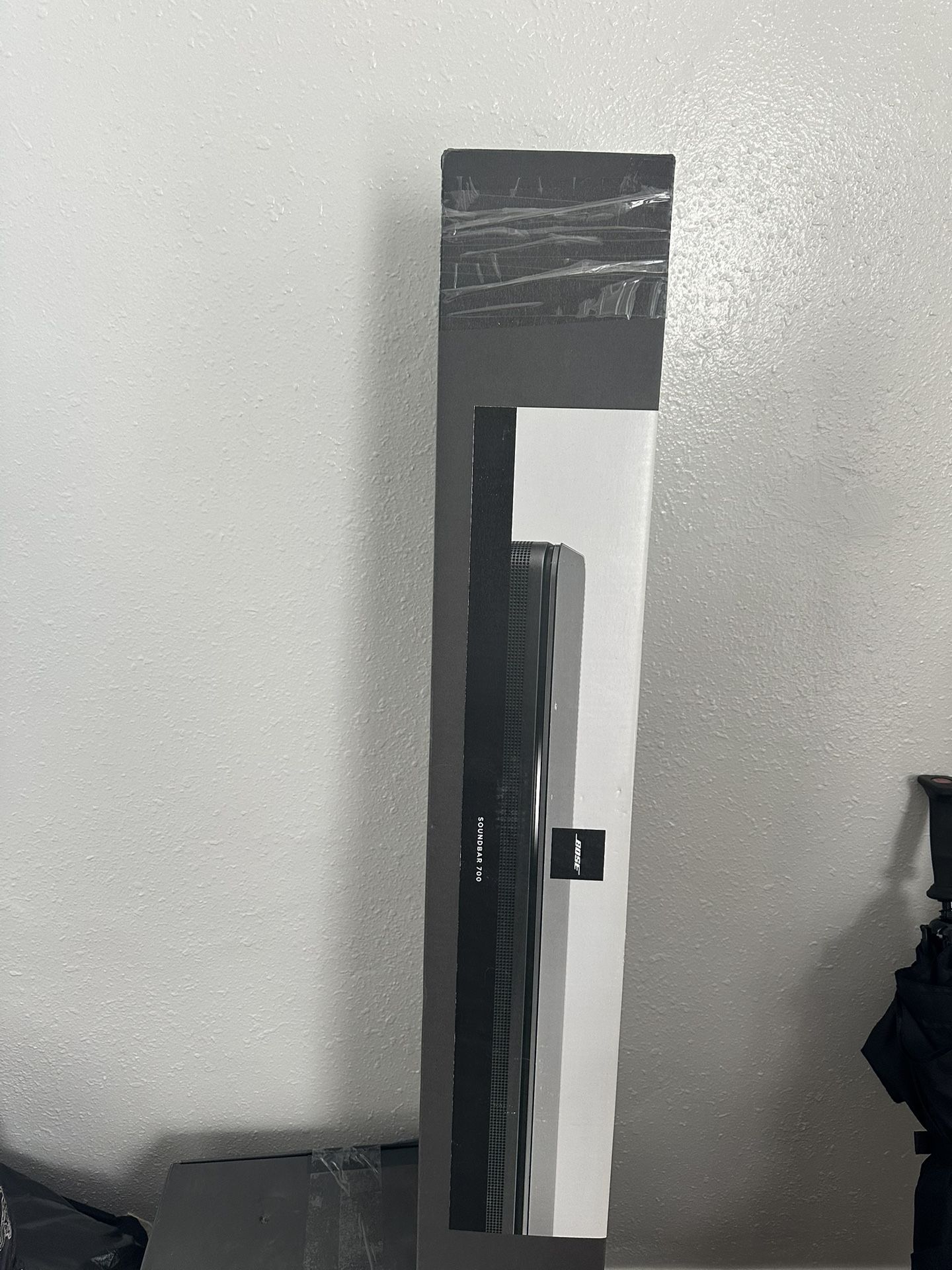 Brand new slightly used Bose subwoofer and sound bar