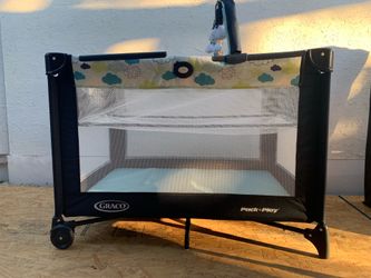 Graco Pack 'n Play Playard & Bassinet - Complete Set (Excellent Condition)