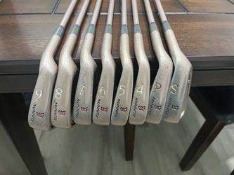 Vintage Kunnan Presence Iron Set 4-9 PW SW 8-Piece RH Ultralite 70 Graphite