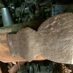 Woodsman’s Ax