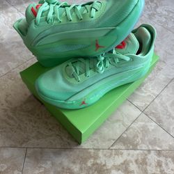 Jordan Luka 5 - Viper edge (Green/Grinch) - Size 13 - Brand New