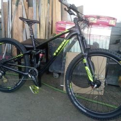  MOUNTAIN BIKE FOR SALE 