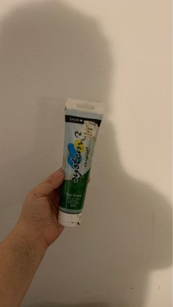 Green Acyrlic Paint