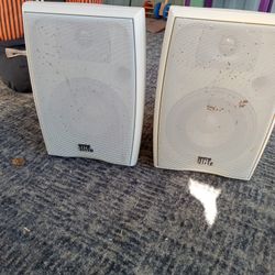 JBL Bookshelf Speakers In 24aw