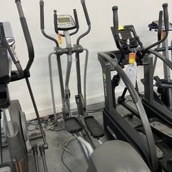 Sportsart 805P Adjustable Stride Elliptical - Ellipticals For Home Gym 