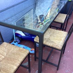 Glass Iron Table /seaweed Chairs