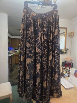 NWOT D2NY pleated skirt